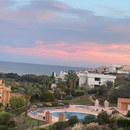 2 Bedroom Penthouse With A Private 360 Rooftop Terrace With Sea And Mountain Views Bahia de Casares ภายนอก รูปภาพ