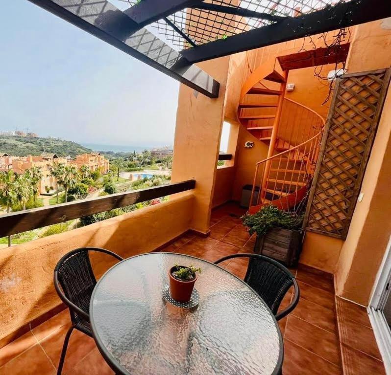 2 Bedroom Penthouse With A Private 360 Rooftop Terrace With Sea And Mountain Views Bahia de Casares ภายนอก รูปภาพ